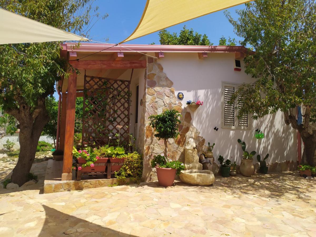 I Ciusiddi Bed & Breakfast Portopalo Di Capo Passero Exterior photo